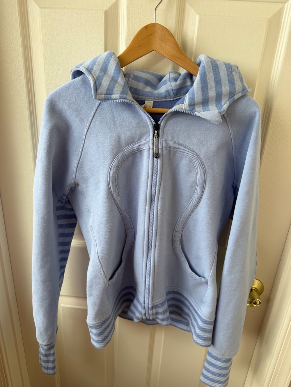 lululemon Lavender Striped Hooded Zip Jacket scuba